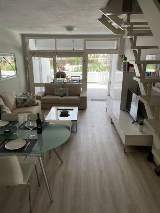 Apartamento Puerto Rico - Primera Linea De Playa Mogán 외부 사진